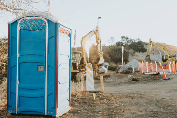 Affordable portable toilet rental in Evansdale, IA